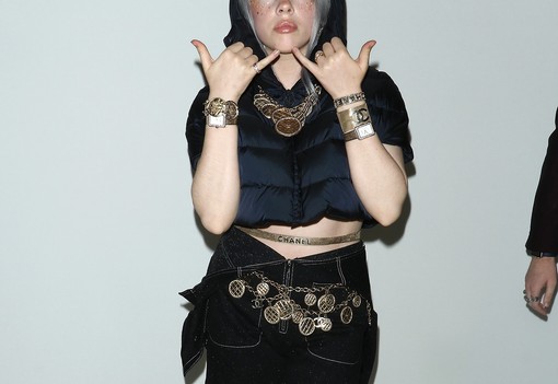 Billie Eilish stílusfejlődése valójában egy szabadságharc a nőkért