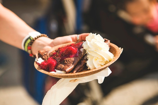  No Plastic Fantastic 