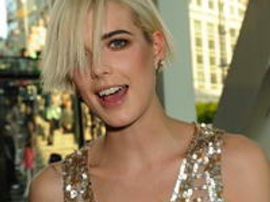 Aggyt csókolná Katy Perry