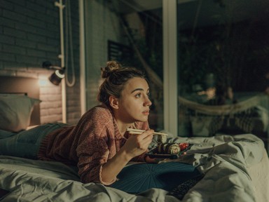 Igen, a filmnézés segíthet a negatív érzelmek feloldásában - szakértő mondja el, hogyan