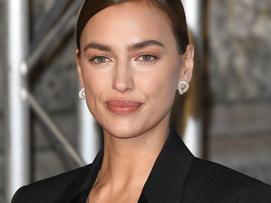 Irina Shayk kabátjáért elmennénk a világ végére és vissza, annyira menő