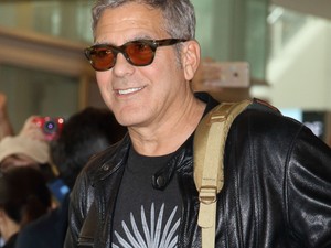 Irdatlanul sokat költ George Clooney utazásra