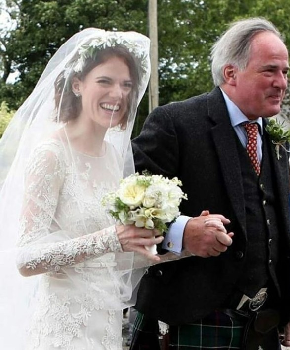 BRÉKING! Havas Jon és Ygritte összeházasodtak! Itt az első képek a mesebeli esküvőről!