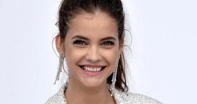 Palvin Barbi titokzatos romantikus fotóval hergeli rajongóit