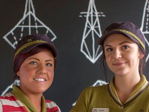 Tervezd meg te a McDonald`s új munkaruháját!