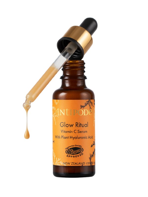 Glow Ritual C-vitamin szérum hialuronsavval ANTIPODES 15 490 Ft/30 ml - naturalskin.hu