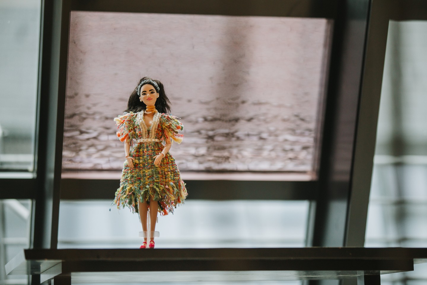 A Barbie baba Sentiments ruhákban parádézott a csodálatos Four Seasons Hotel Greshem Palace-ban