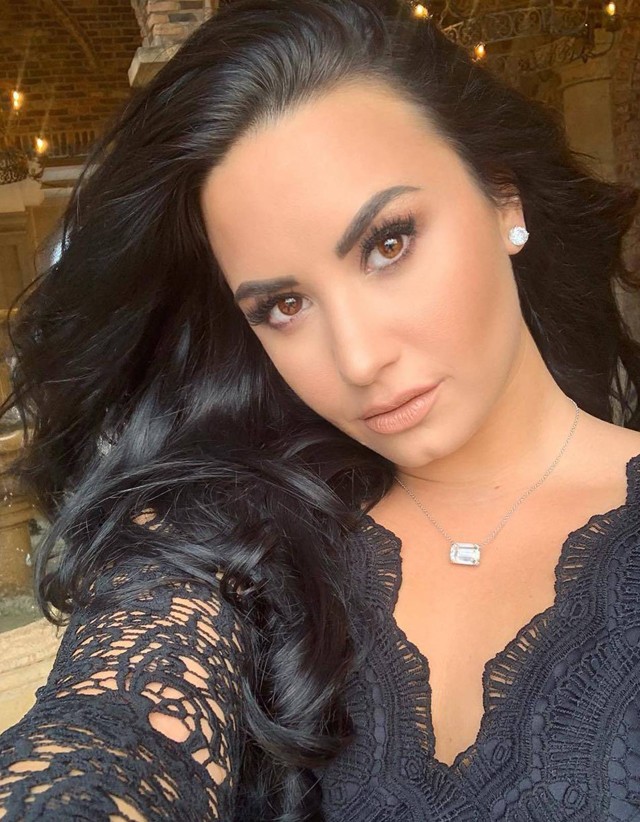 Hoppá! Íme Demi Lovato új pasija, és hatalmas a szerelem