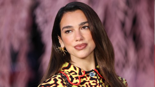 Dua Lipa pucérruhás fotója láttán azonnal zavarba jössz, csak úgy ordít belőle a felszabadultság