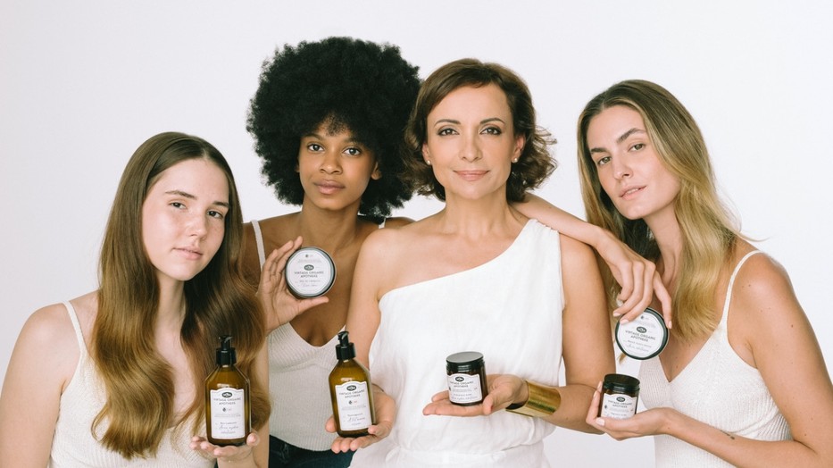 A Vintage Beauty csapatának célja, hogy a bőr állapotát a tünetek alapján értelmezze