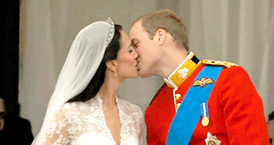 Emlékszel a kislányra, aki ellopta a show-t Kate Middleton esküvőjén? Így néz ki most!