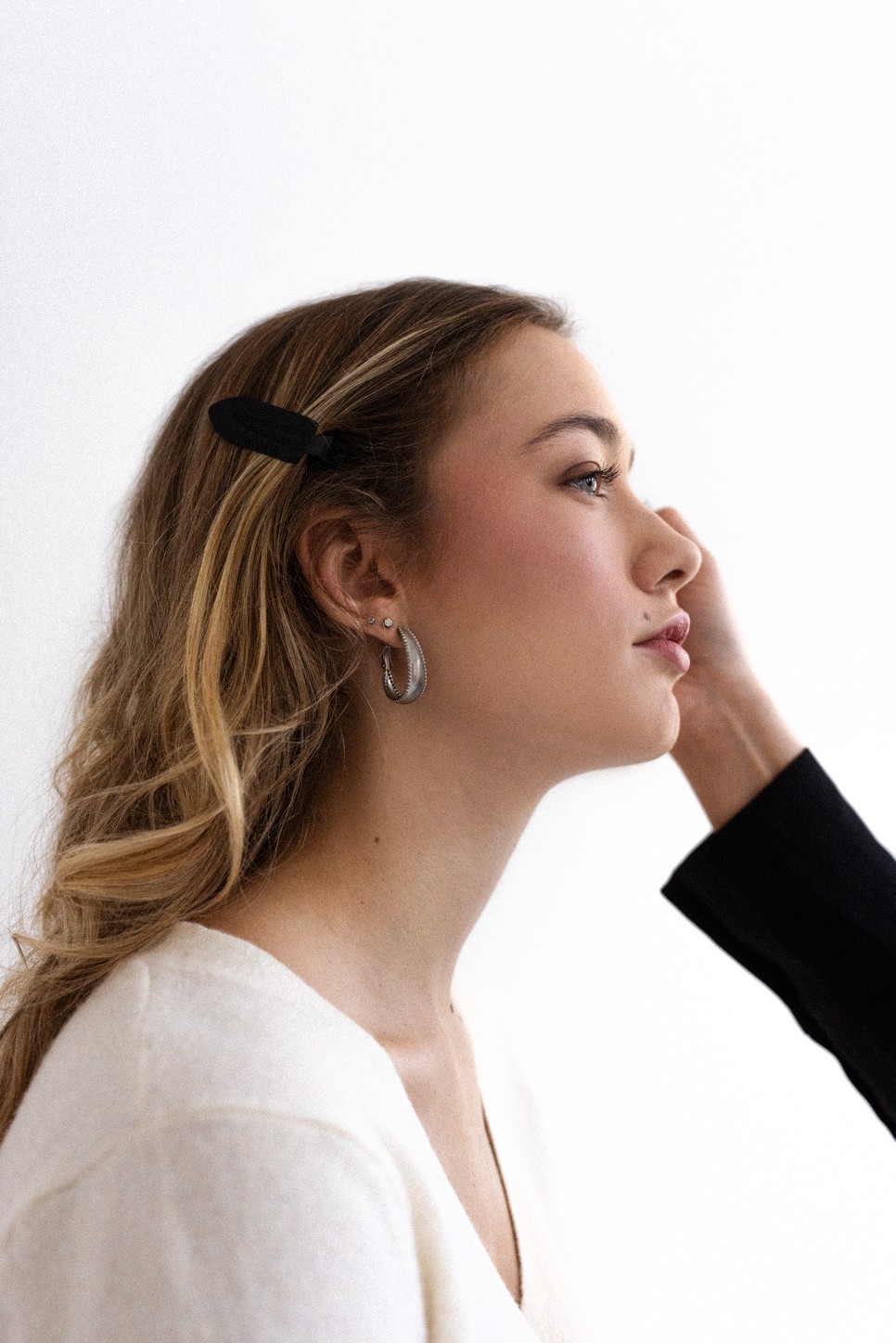 A Maybelline New York, a NYX Professional Makeup és a L’Oréal Paris kínálatában megtalálod mindazt, amire a szalagavatós ragyogáshoz szükséged van