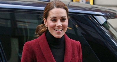 Na-na, micsoda miniszoknyában Kate Middleton!