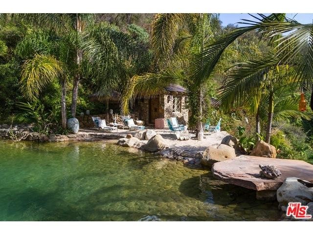 Jennifer Lopez új álomotthonától leesik az állad