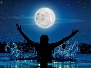 Beteljesülés és elengedés: így befolyásolja életünket idén a telihold