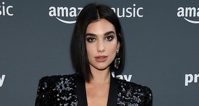 Dua Lipa flitteres kis feketéjénél nem volt dögösebb a héten