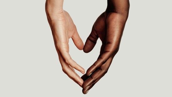 6 apróság, ami gyors kiábrándulást hoz egy kapcsolat elején