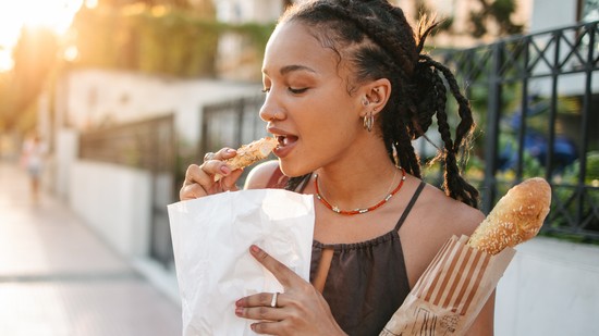 Rosszabb, mint a dohányzás: végzetes károkat okozhat a szervezetedben ez az élelmiszer