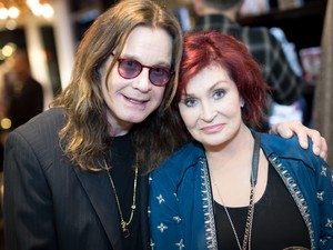 Kiderült, mit mondott halála előtt feleségének Ozzy Osbourne, szavait nem lehet könnyek nélkül kibírni