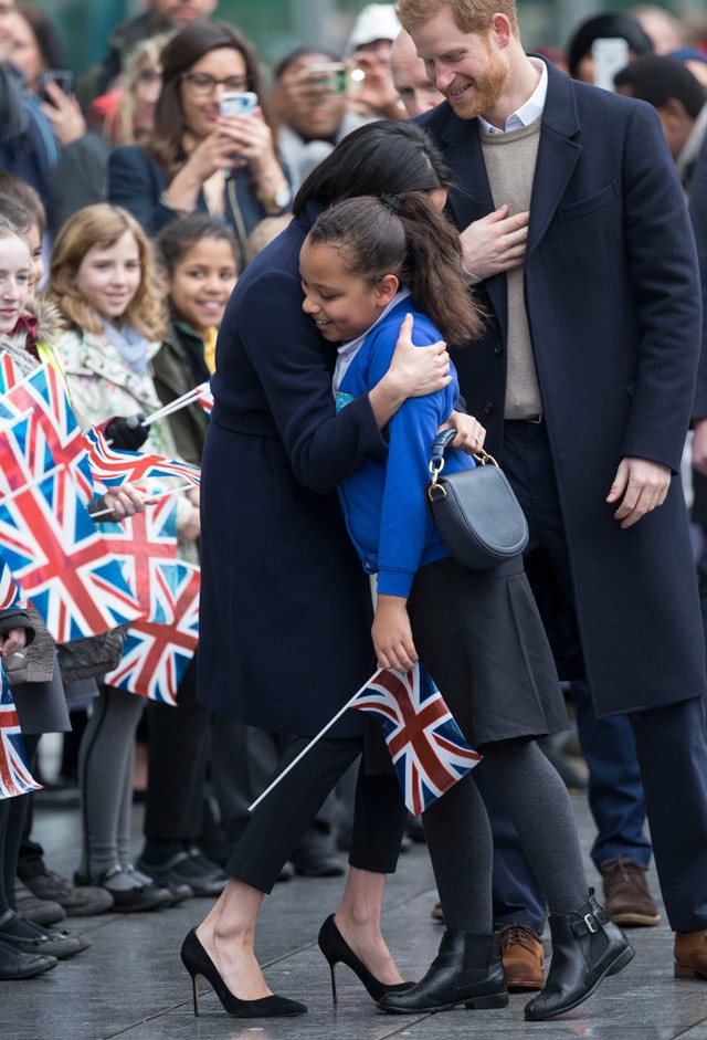 Hihetetlenül megható dolgot tett Meghan Markle ezzel a kislánnyal!