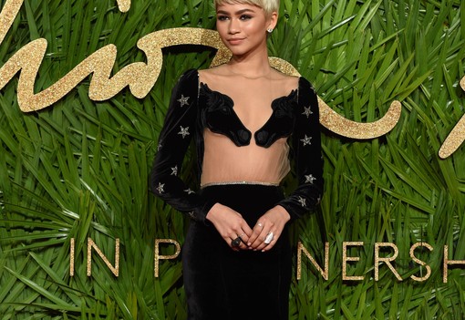 8 alkalom, amikor Zendaya bevállalta a pucérruhát, és tarolt a vörös szőnyegen