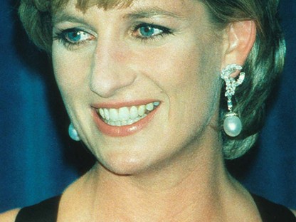 Így néztek volna ki az ikonikus szépségek felpumpált szájjal: ha a mai trendeket követték volna