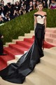 Met gála: Emma Watson pedig mesés volt Calvin Kleinban