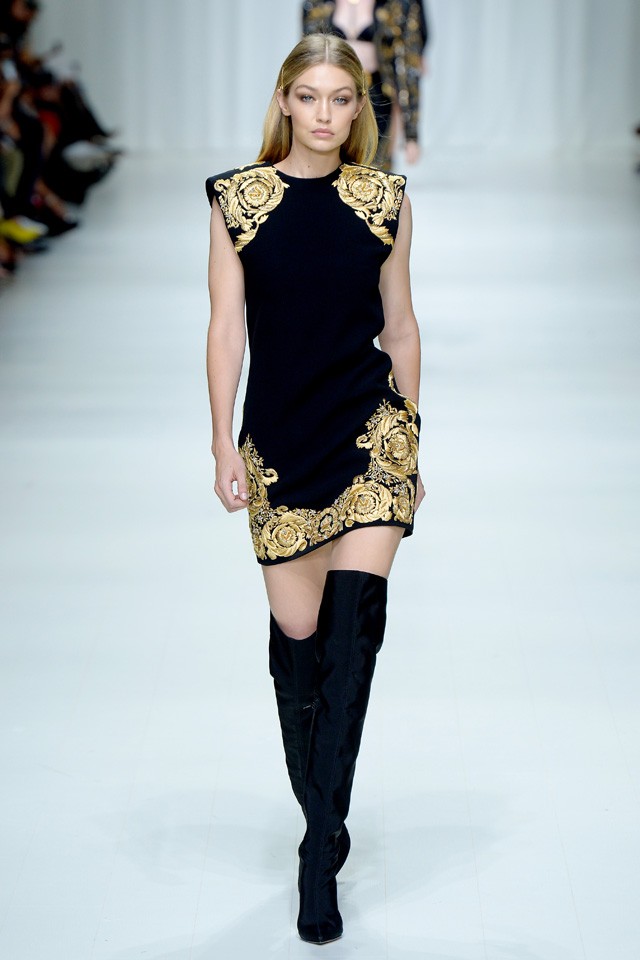 Gigi Hadid Versace