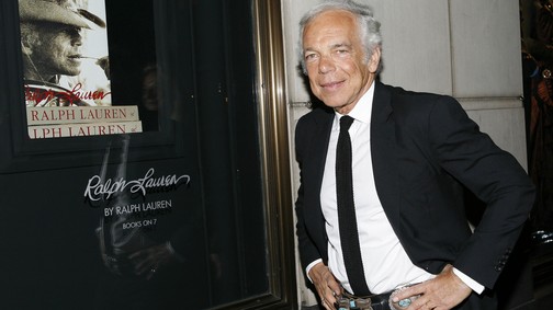 Divattörténelmet írt Ralph Lauren milliárdos divattervező, ő az első dizájner, aki képes volt a következő eredményre
