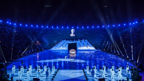 Ilyen gyönyörű volt Irina Shayk, Katie Holmes, Chiara Ferragni és Weisz Fanni az Intimissimi On Ice showján!