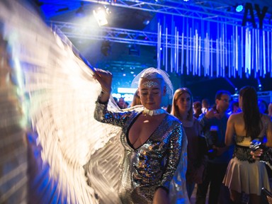 Végre megtudtuk mi az az ABOUT YOU és miért izgult miatta ennyire mindenki