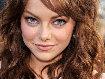Emma Stone egy igazi kaméleon ezekkel a frizurákkal