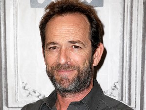 `Nem tudom abbahagyni a sírást`  - Így emlékeztek meg a sztárok Luke Perry-re