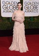 Rooney Mara egy fodros, halványrózsaszín Alexander McQueen kreációban vonzotta magára a tekinteteket a 2016-os díjátadón. 