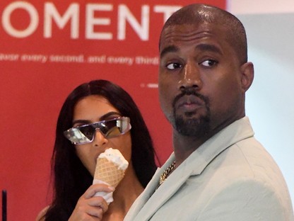 Kanye West végre csinált egy hatalmas viccet, a saját szerencsétlenkedéséből