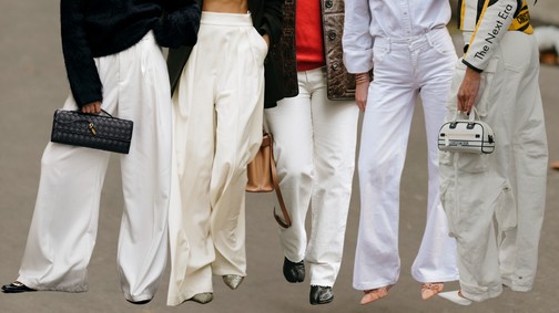 Így kombináld a fehér nadrágot, hogy 2025-ben is sikkes legyen