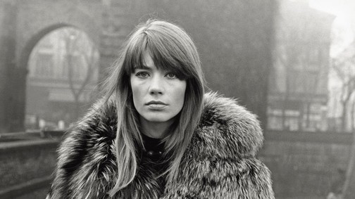 Gyászol a divatvilág: meghalt Françoise Hardy, a '60-as évek egyik legnagyobb stílusikonja
