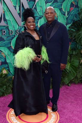 LaTanya Richardson Jackson és Samuel L. Jackson  több mint 46 éve házasok. Kapcsolatuk az egyetemi éveik alatt kezdődött, és azóta is töretlen kitartással támogatják egymást. 