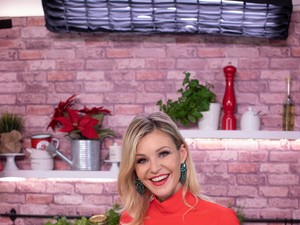 A legmenőbb karácsonyi süti: formázd Télapóvá a muffint