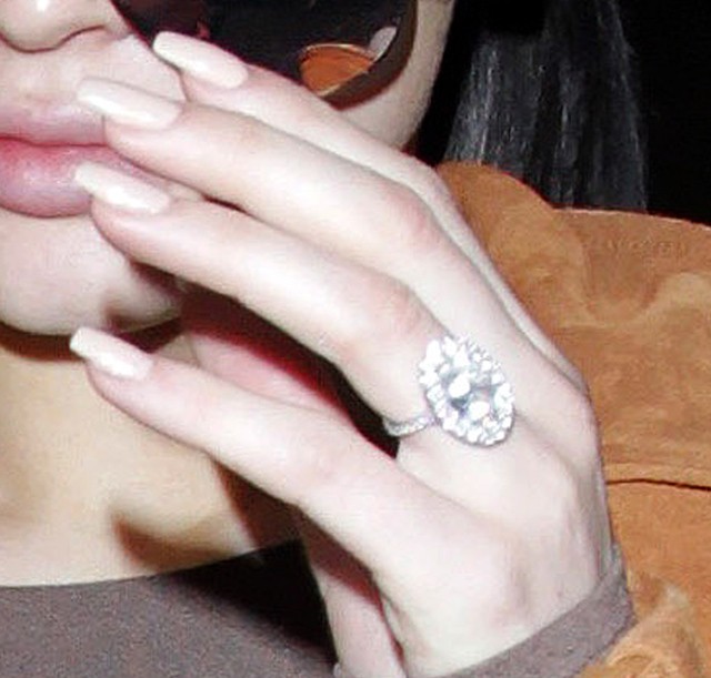 kylie jenner, tyga, eljegyzés, eljegyzési gyűrű, házasság