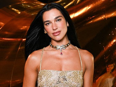 Dua Lipa bikinis fotója felperzselte az Instagramot, bomba formában van az énekesnő