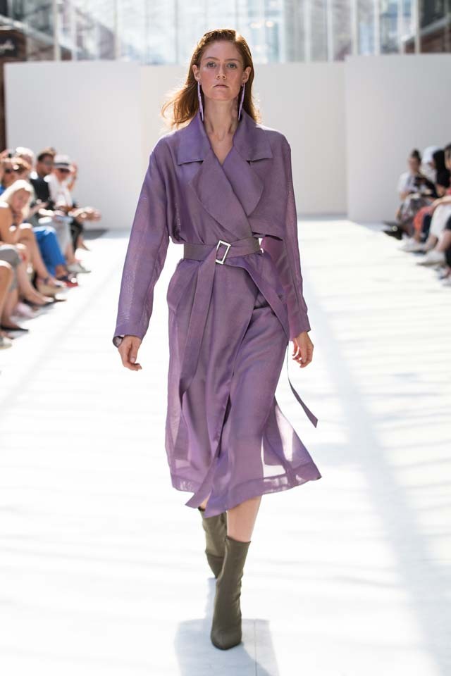 A népszerű magyar divattervező a finn divathéten mutatta be új kollekcióját