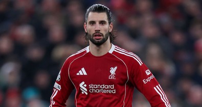 Szoboszlai Dominik felesége csípőig felsliccelt ruhába bújt, Borka álomszép a friss fotóján