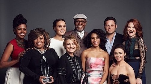 10 legzseniálisabb ajándék, amit egy Grace klinika rajongónak vehetsz