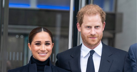 Megérkezett Harry herceg és Meghan Markle ünnepi képeslapja, azonnal kiszúrtak rajta egy különleges részletet