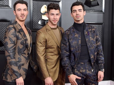 A Grammy vörös szőnyegén ezek férfiak jobban tolták a puccot, mint a nők