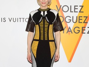 Cate Blanchett ruhájától tuti, hogy elkerekedik a szemed!