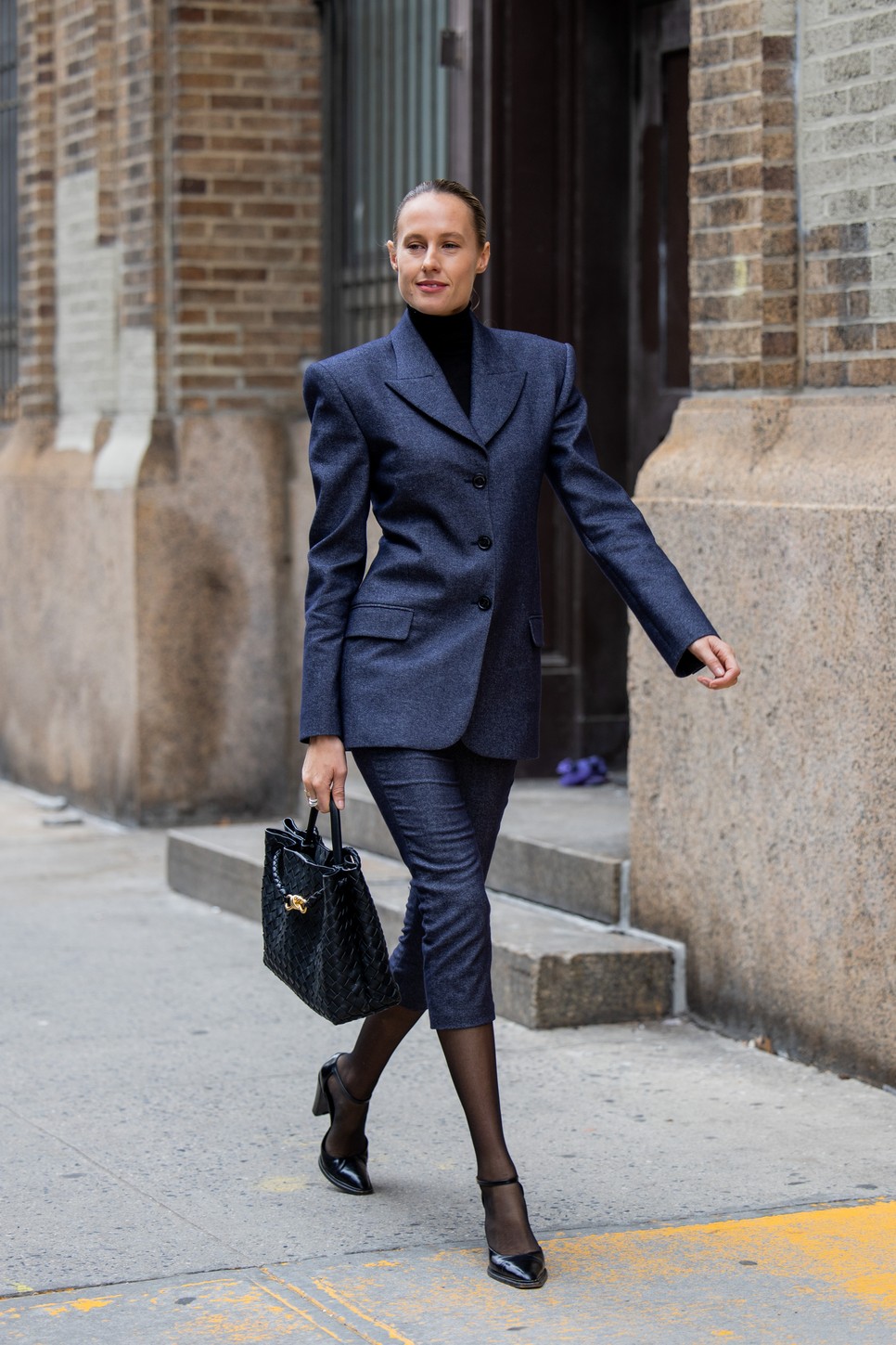 A capri nadrág most megjelent az öltönyök részeként is