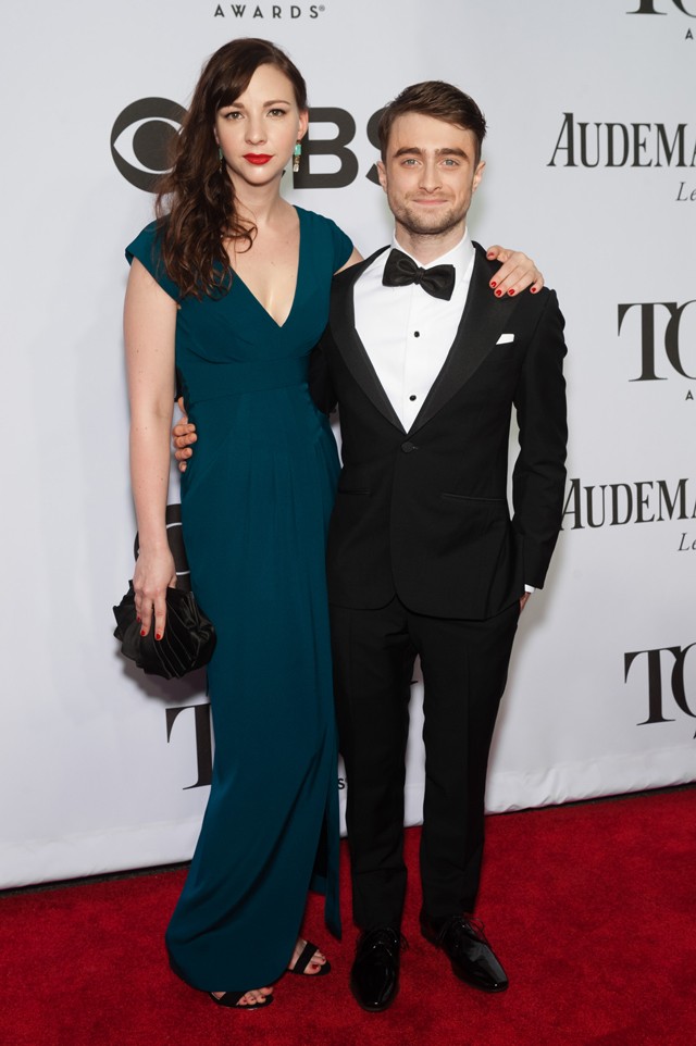 Erin Darke 6 centiméterrel magasabb szerelménél, Daniel Radcliffe-nél. A két sztár 2012 óta alkot egy párt.
