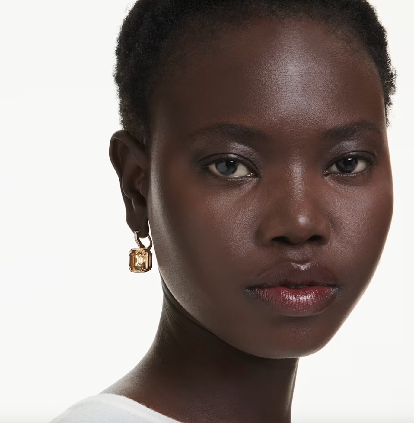 Fülbevaló SWAROVSKI 47 900 Ft